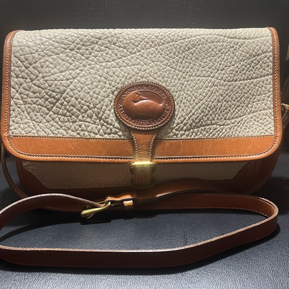 Dooney and Bourke Shoulder Bag